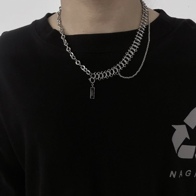 Novien Black Gem Necklace