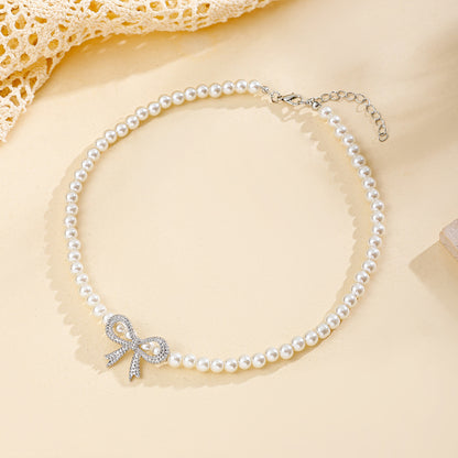 Novien Diamond Bow Pearl Necklace