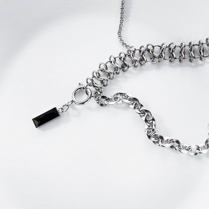 Novien Black Gem Necklace