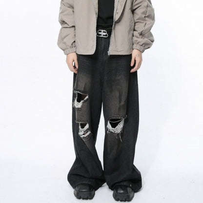 Distressed Oversize Jeans
