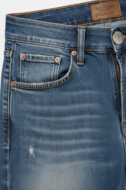 Casual Straight Wash Jeans - Close-Up Detail