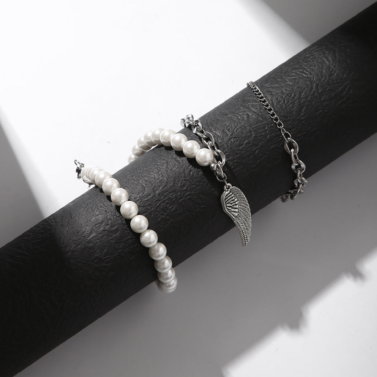 Pearl Stitch Necklace