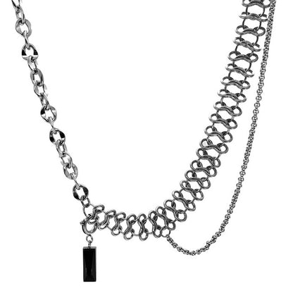 Novien Black Gem Necklace
